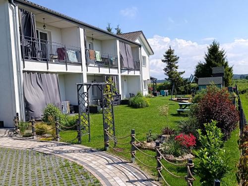 Dabki Apartment | Apartamenty Poświata - z widokiem na łąki