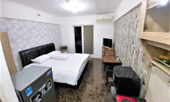 Pekayon Jaya Apartment | Apartemen Mutiara Bekasi by Veeroom