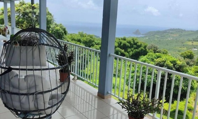 Le Marigot Villa | Apartement Individuel de 250 m2 à la Campagne Avec vue Mer, Jusqu'à 12 Personne