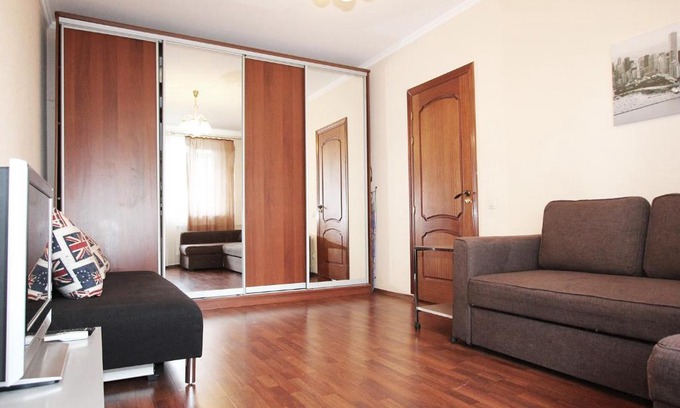 Losinoostrovsky District Apartment | ApartLux Yaroslavskaya