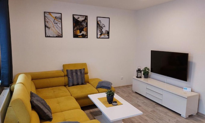 Cervena Voda Apartment | Apartmán Pod Bukem