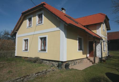 Misov Apartment | Apartmán V sadu
