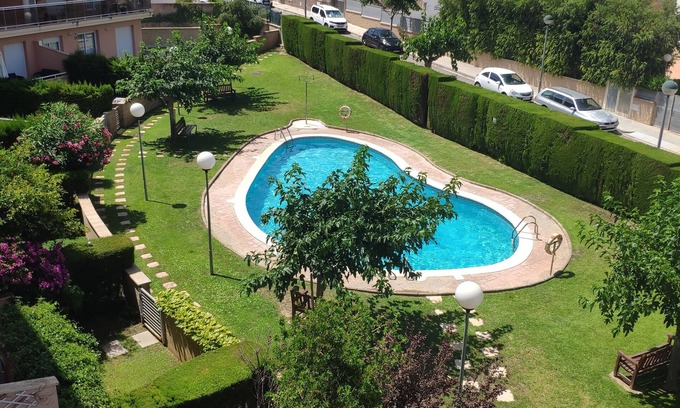 Vandellos i l'Hospitalet de l'Infant Apartment | Apartment 150 meters from the beach (free Wi-Fi)
