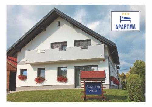 Cerknica Apartment | Apartmaji Anita