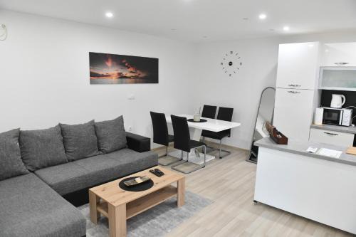 Dakovo Apartment | Apartman Lucia