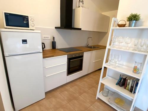 Gradac Apartment | Apartman Mate