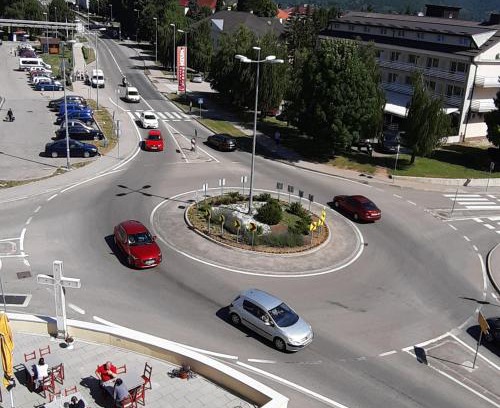 Korenica Apartment | Apartman Medo
