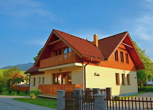 Demanova House | Apartmany Broma