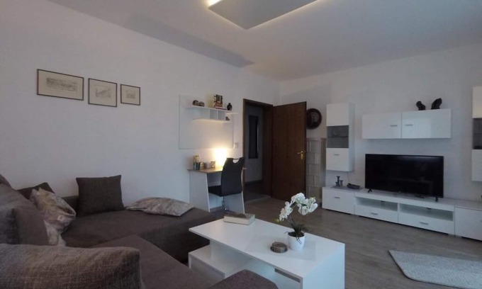 Hofheim in Unterfranken Apartment | Apartment (65sqm) with a large terrace