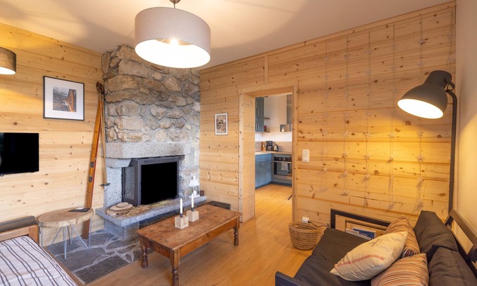 Saint-Gervais-les-Bains Apartment | Apartment 'St Gervais Les Bains - Mont Blanc' with Mountain View, Private Terrace and Wi-Fi