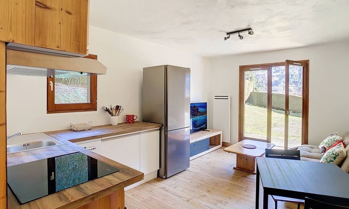 Saint-Gervais-les-Bains Apartment | APARTMENT CLOSE TO THE ST GERVAIS SKI SLOPES AND 5 MINUTES FROM THE VILLAGE