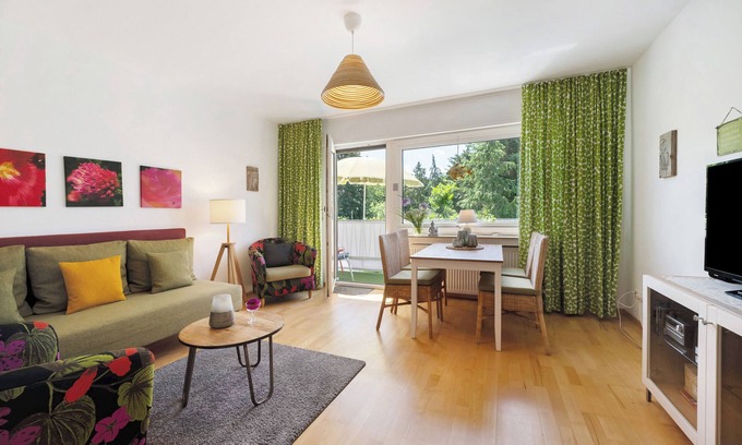Bachem Apartment | Apartment 'Ferienwohnung Bachem mit Balkon' with Mountain View, Balcony and Wi-Fi