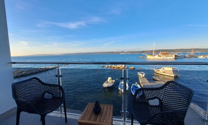 Nevidane Apartment | Apartments Rina (11286-A3) - Nevidane - island Pasman