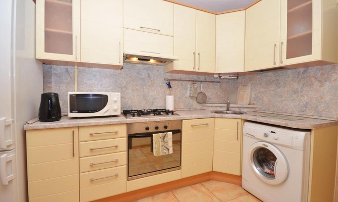 Presnensky Apartment | Apartment 15 at Belorusskaya