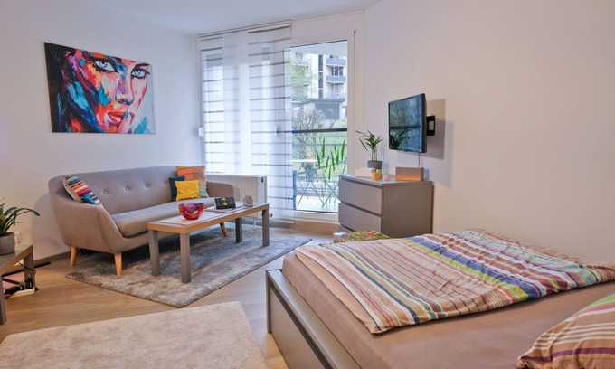 Giessen Apartment | Apartment 166 - Newly renovated designer apartments with a modern design.