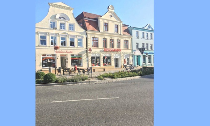Buetzow Apartment | Apartment 2 - Guest house - Sandra Object - 90541