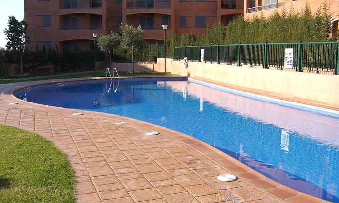 Calafat Apartment | Apartment 200m from the sea with pool, ideal for relaxation and sports lovers