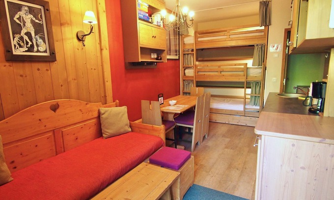 Risoul Apartment | Apartment 204 - Pool/Sauna - Fully equipped - WIFI - 34m² - Foot of ski slopes