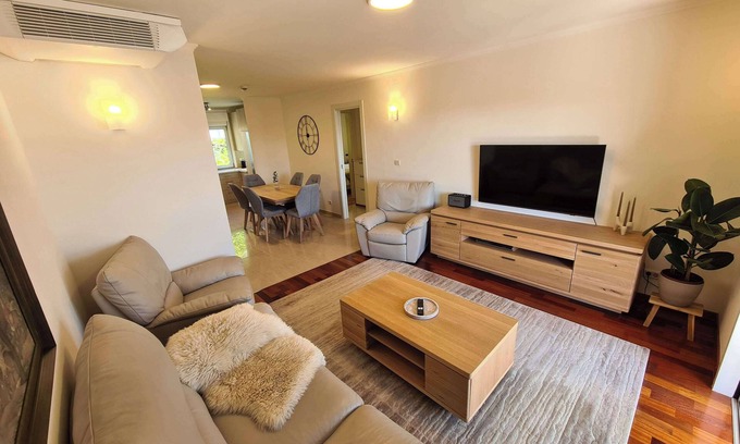 Bacvice Apartment | Apartment 2DLuxe - New Listing - Experienced host