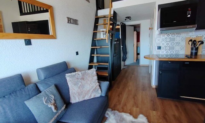 Eclose-Ouest Apartment | APARTMENT 3 ROOMS ALPE D'HUEZ QUARTIER PASSEAUX