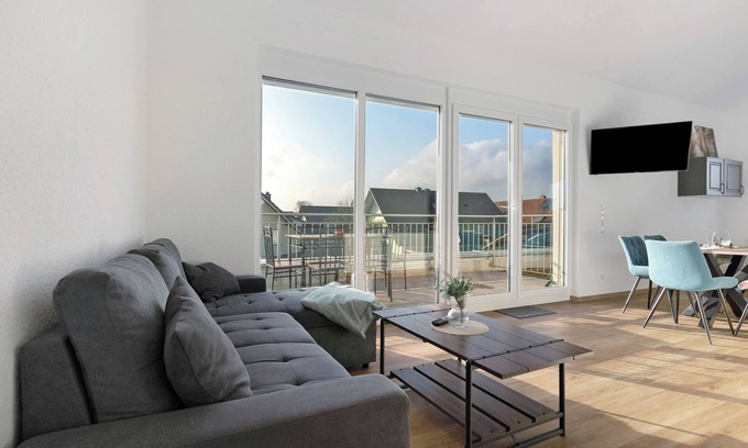 Kappel-Grafenhausen Apartment | Apartment '4' with Balcony and Wi-Fi