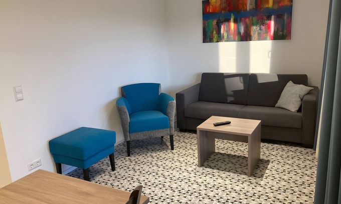 Nerenstetten Apartment | Apartment '4' with Shared Terrace, Shared Garden and Wi-Fi