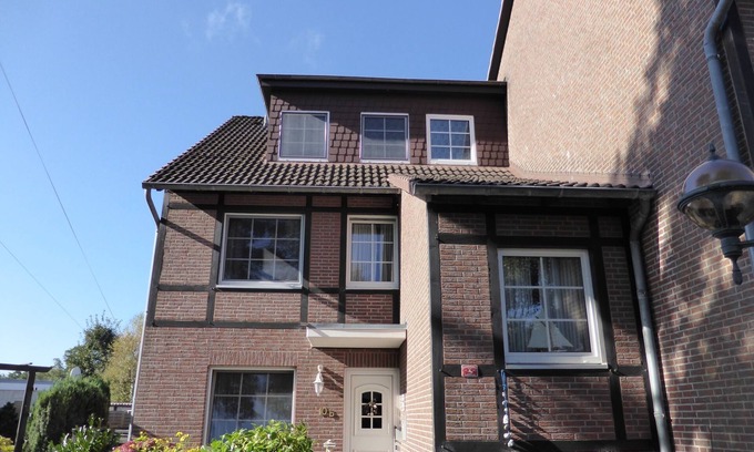 Doese Apartment | Apartment 54 ° North - large and lovingly furnished in a quiet location