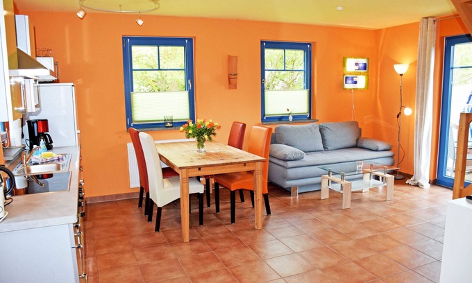 Lobbe Apartment | Apartment 6 Küstenhus with terrace - Vacation apartments on the Baltic Sea beach with