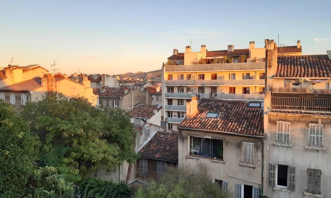 1st Arrondissement Apartment | Apartment 65 m2 quiet Longchamps area with garden on ground floor