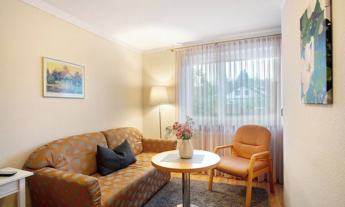 Bad Bellingen Apartment | Apartment '7' with Shared Garden and Wi-Fi