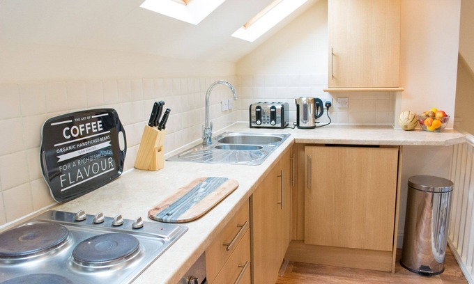 Norwich Cottage | Apartment 7 | York Terrace - Walking Distant from Norwich City Centre!