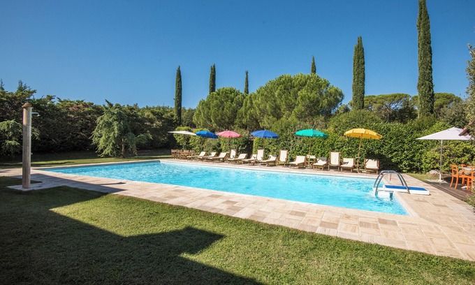 Serre di Rapolano Other | Apartment 'Agriturismo Ischieto - La Torretta' with Shared Pool, Wi-Fi and Air Conditioning