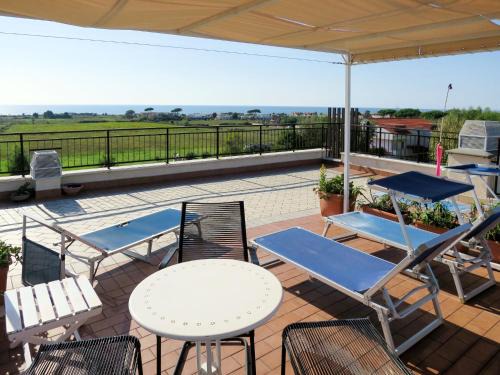 Marina di Cerveteri Apartment | Apartment Algamarina by Interhome