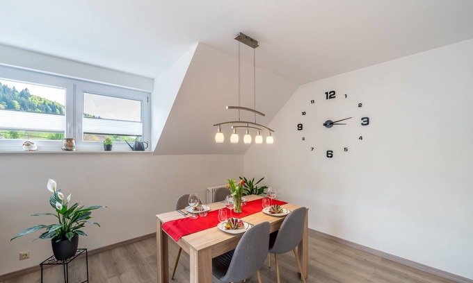 Freiamt Apartment | Apartment 'Am Spielberg' with Mountain View, Balcony and Wi-Fi