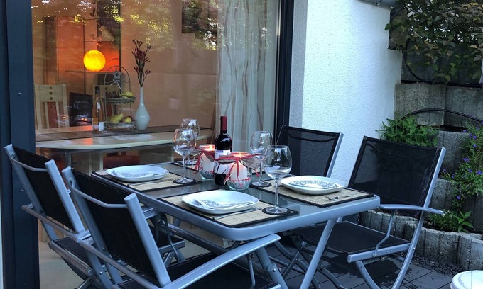 Oberteuringen Apartment | Apartment and in a quiet location with a beautiful terrace near Lake Constance. Messe Friedrichshafen