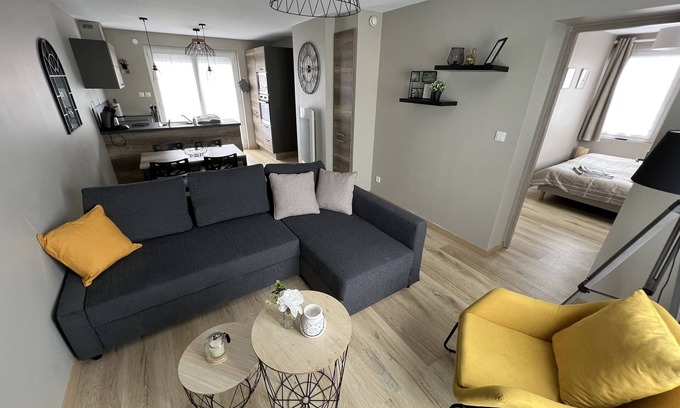 Berck-sur-Mer Apartment | Apartment-Apartment-Ensuite with Bath-Terrace