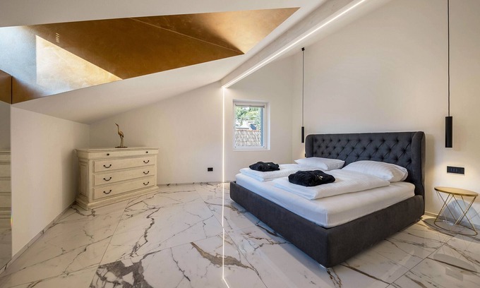 Centro - Piani - Rencio Apartment | Apartment 'App 301 Palazzo Cavour' with Mountain View, Wi-Fi and Air Conditioning