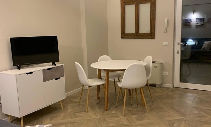 Pescantina Apartment | Apartment 'Appartamento Magnolia 2' with Shared Garden, Wi-Fi and Air Conditioning