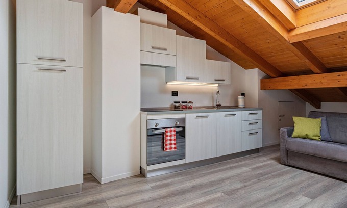 Pergine Valsugana Apartment | Apartment 'Apt Ochner Grape 2 Pergine' with Wi-Fi and Air Conditioning