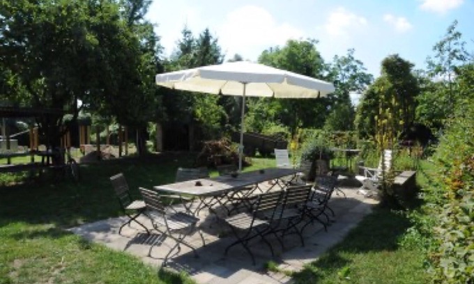 Paretz Apartment | Apartment 'Atellier Mit Balkon' with Shared Terrace, Shared Garden and Wi-Fi