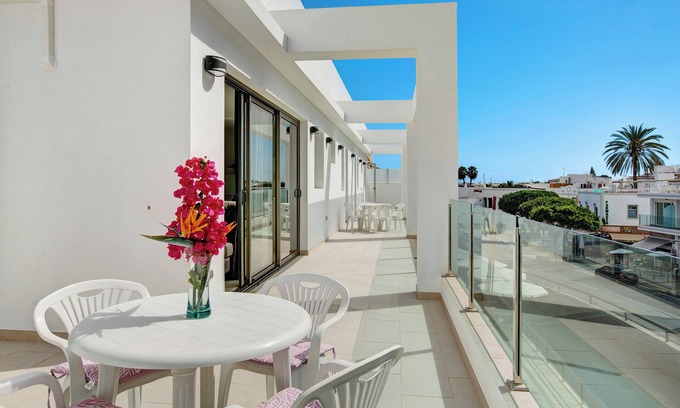 Playa de Mogan Apartment | Apartment Atico Albamar with Mountain View, Wi-Fi, Balcony & Terrace
