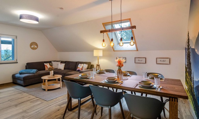 Stockach Apartment | Apartment 'Bergblick' with Mountain View, Shared Terrace and Wi-Fi