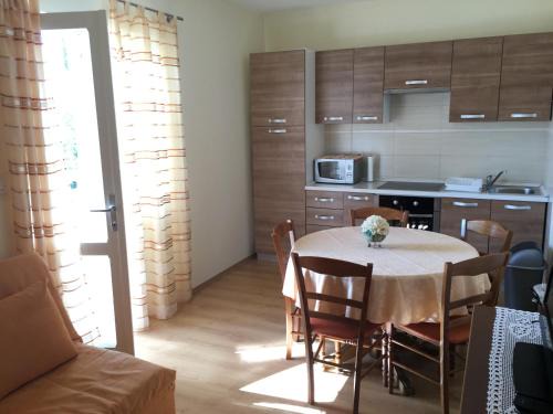 Rab Apartment | Apartment Biserka
