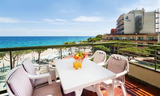 Platja d'Aro Apartment | Apartment Blau by Interhome