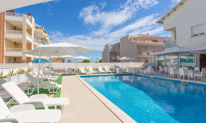 Roseto degli Abruzzi Apartment | Apartment Blue Bay Resort - RSO180 by Interhome