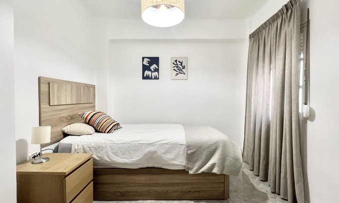 Los Tilos Apartment | Apartment-Budget-Ensuite with Shower-No view