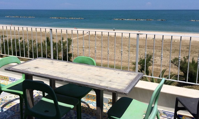Casabianca di Fermo Apartment | Apartment by the sea. Beach suitable for children, services, new.