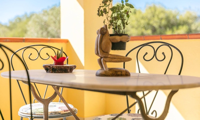 Tiriddo Apartment | Apartment “Casa Marianna” with Mountain and Sea Views, Balcony
