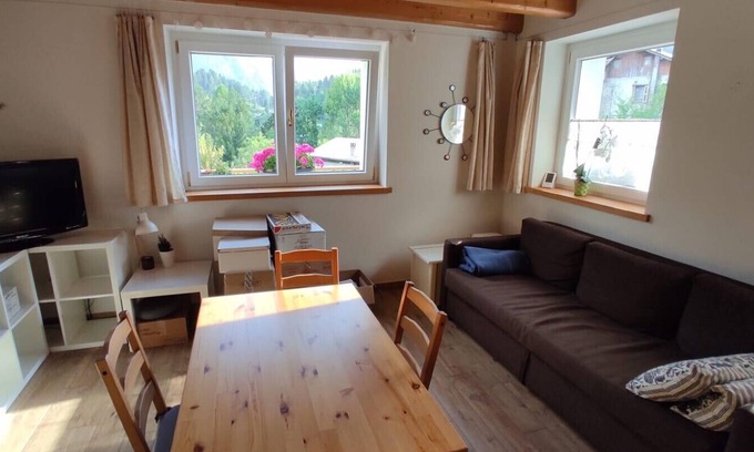 Pieve di Cadore Apartment | Apartment 'Caterina' with Mountain View and Private Terrace