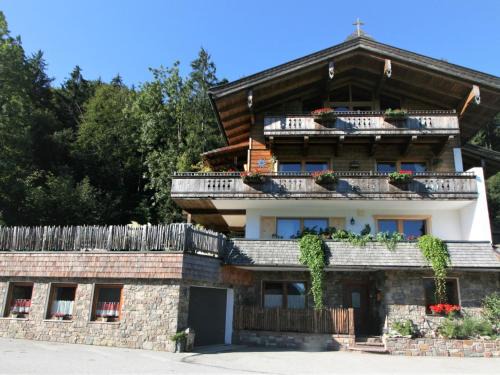 Strass im Zillertal Apartment | Apartment Chalet Astholz by Interhome